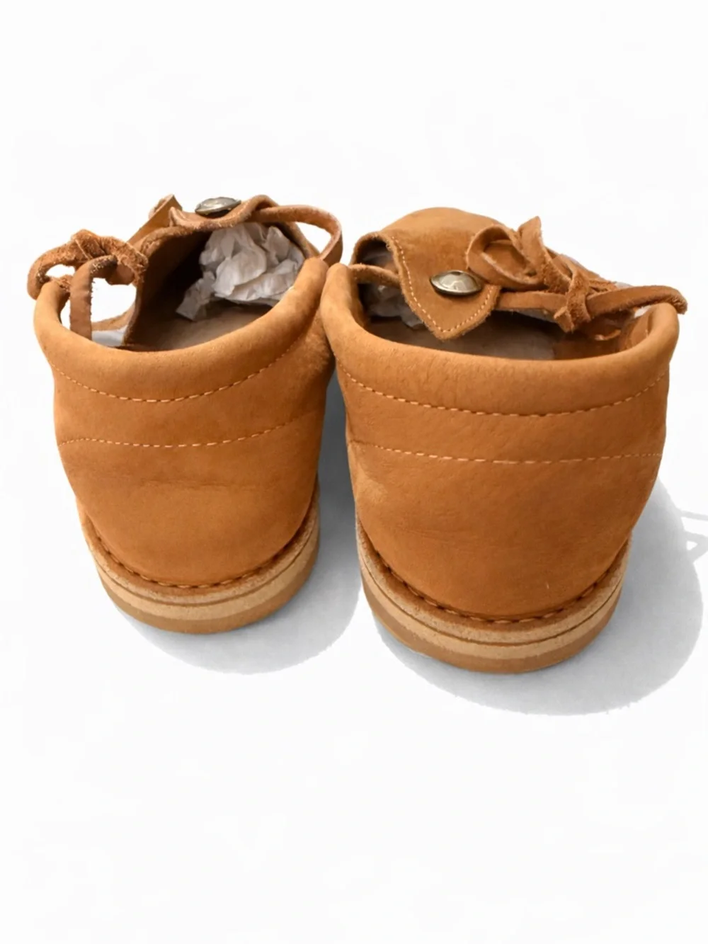 BEAUTIFUL! Wild Soles Suede Leather Moccasin Shoe w/Buffalo Head Nickel Button - Picture 3 of 9